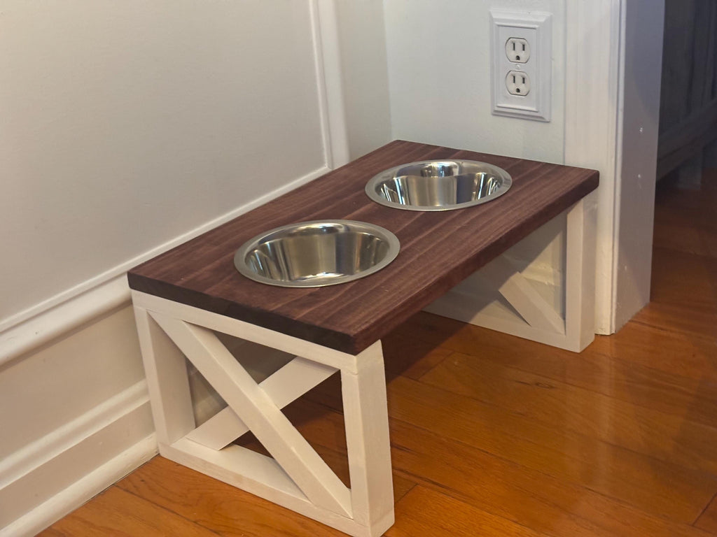 Rustic Wooden Elevated Dog Bowl: Farmhouse Pet Feeder with Stainless Steel Bowl