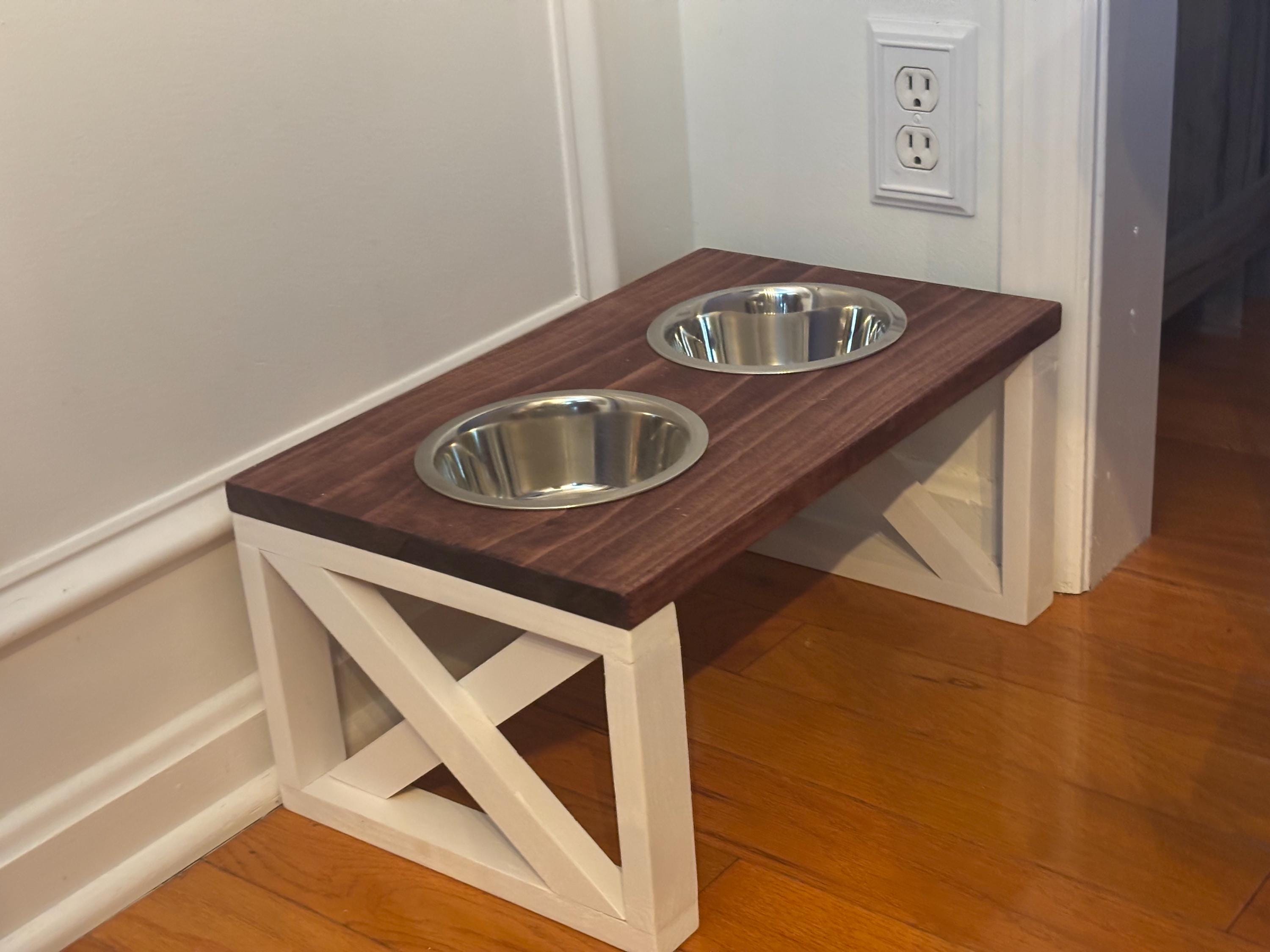 Rustic Wooden Elevated Dog Bowl: Farmhouse Pet Feeder with Stainless Steel Bowl