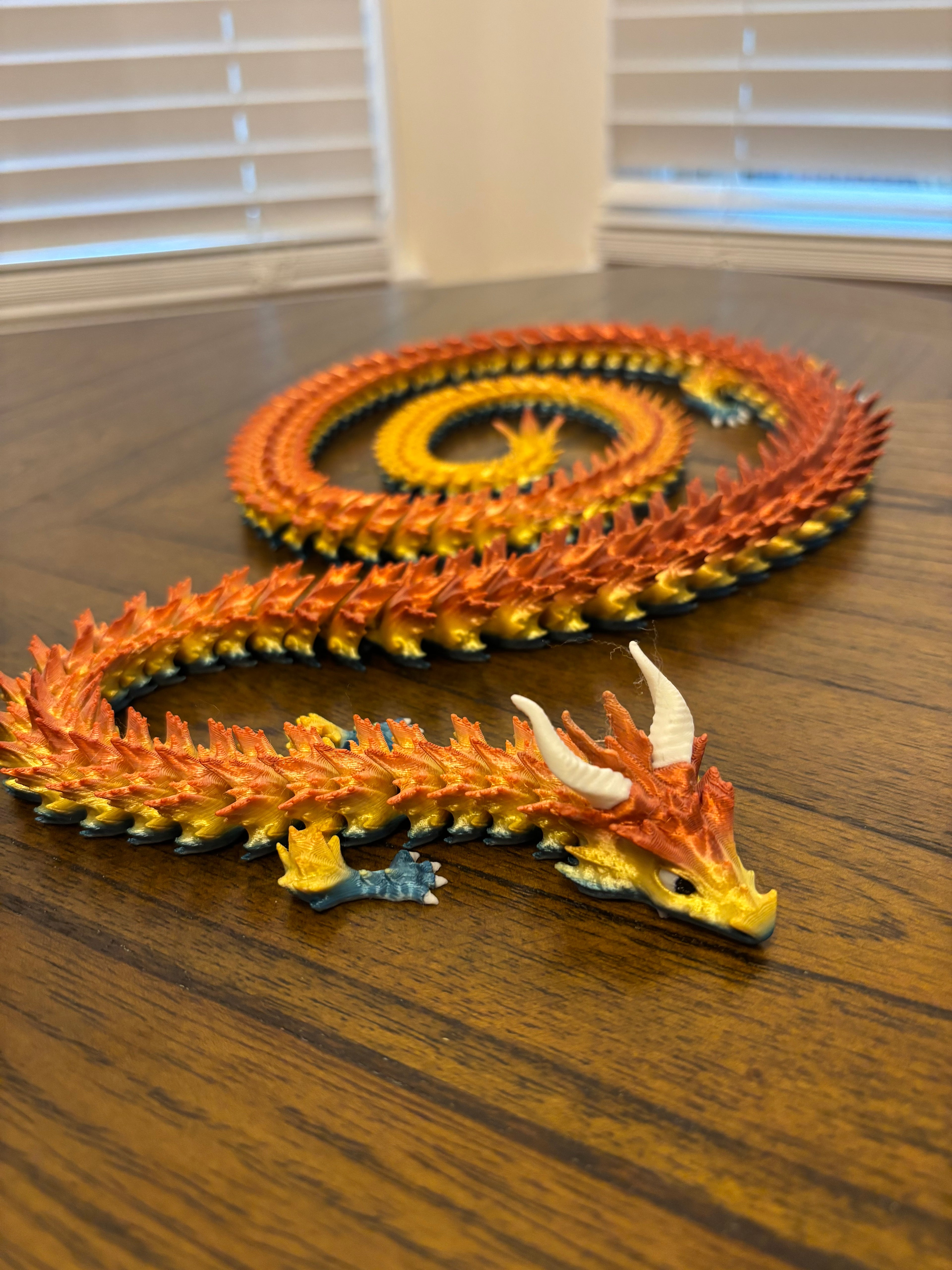 Extra Long Serpent Dragon!      50-Inch Articulated Rainbow Dragon – 3D Printed Fantasy Decor & Fidget Toy
